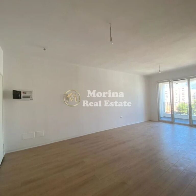 Affitto | Appartamento 2 + 1+2| Via 5 Maggio | 500 €/mese