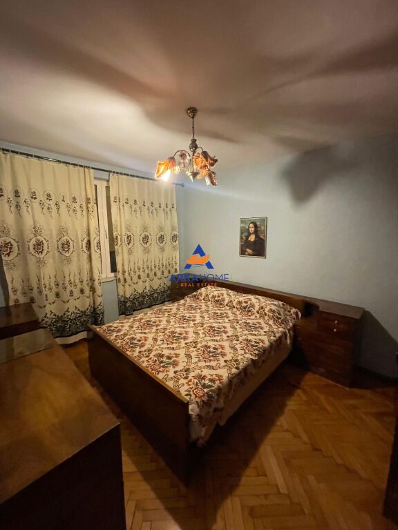 AFFITTASI APPARTAMENTO 2+1+ BALCONE "VIA MUHAMET GJOLLESHA" 50.000 LEKE