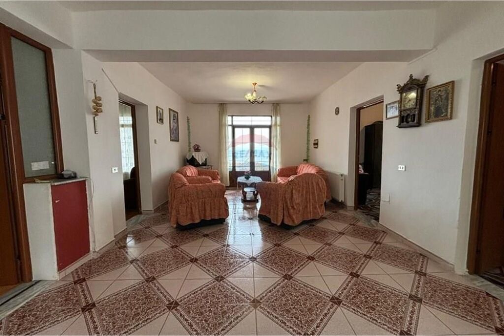 🏡 SHTËPI PRIVATE PËR SHITJE – VLORË
