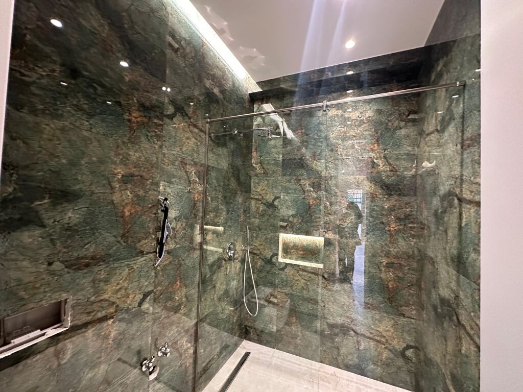 Appartamento 2+1 in vendita presso il Comune di Parigi