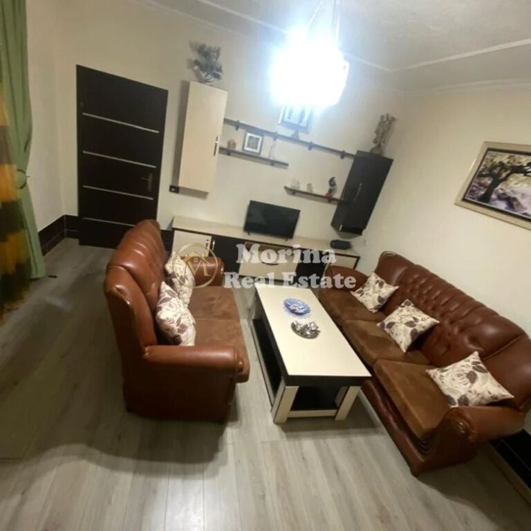 Rent | Private house 2 + 1 | Siri Kodra Street | 450 €/month