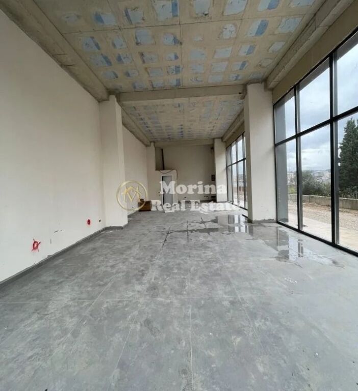 Qera | Ambjent Biznesi | Kamëz ,Bulevardi Blu | 1000 €/muaj