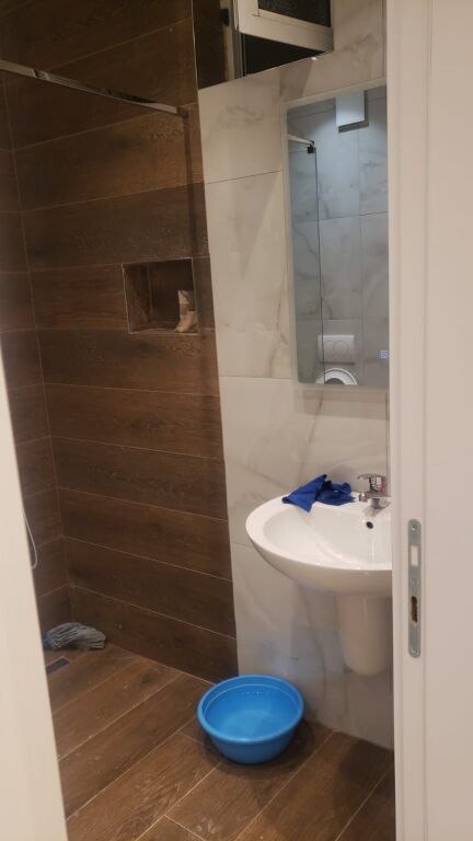 Jepet me qira 1+1 RR. Dritan Hoxha E88