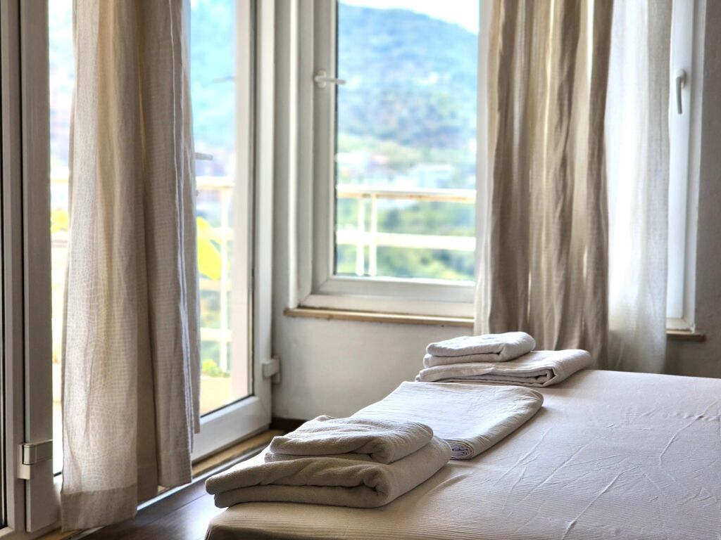 🏡 Duplex for Sale 📍 Kodra e Diellit 1 Residence / 1 Parking Space 2+1+2 Bathrooms &amp; 2 Balconies &amp; Storage – 121 m² total (Fully Furnished) 💶 260,000 € 🔥🔥