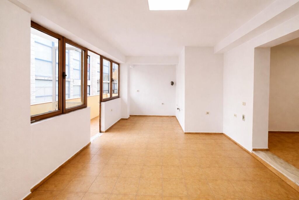 APARTAMENT PER SHITJE TEK SHESHI WILLSON!