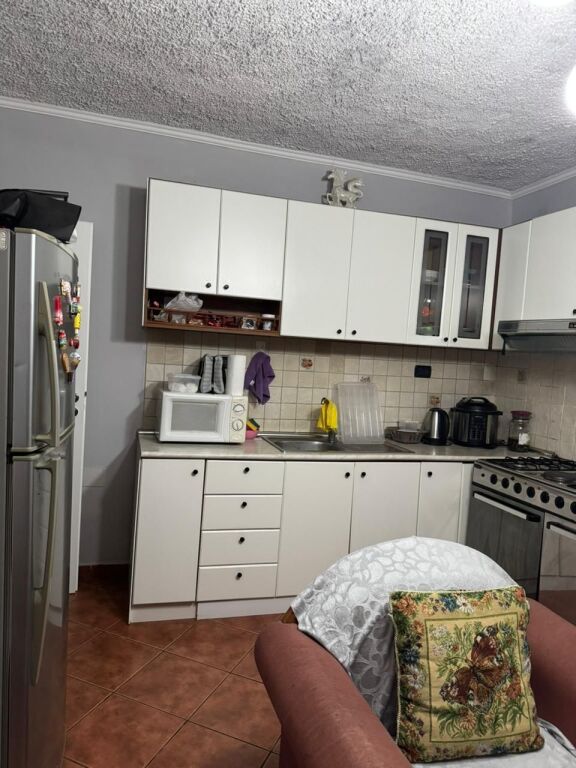 APARTAMENT 2+1 ME QERA TE OXHAKU