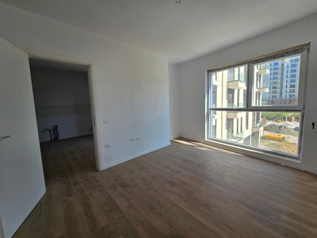 Apartament 2+1+2 per shitje ne Bulevardin e Ri, afer Ish- Stacionit te Trenit!