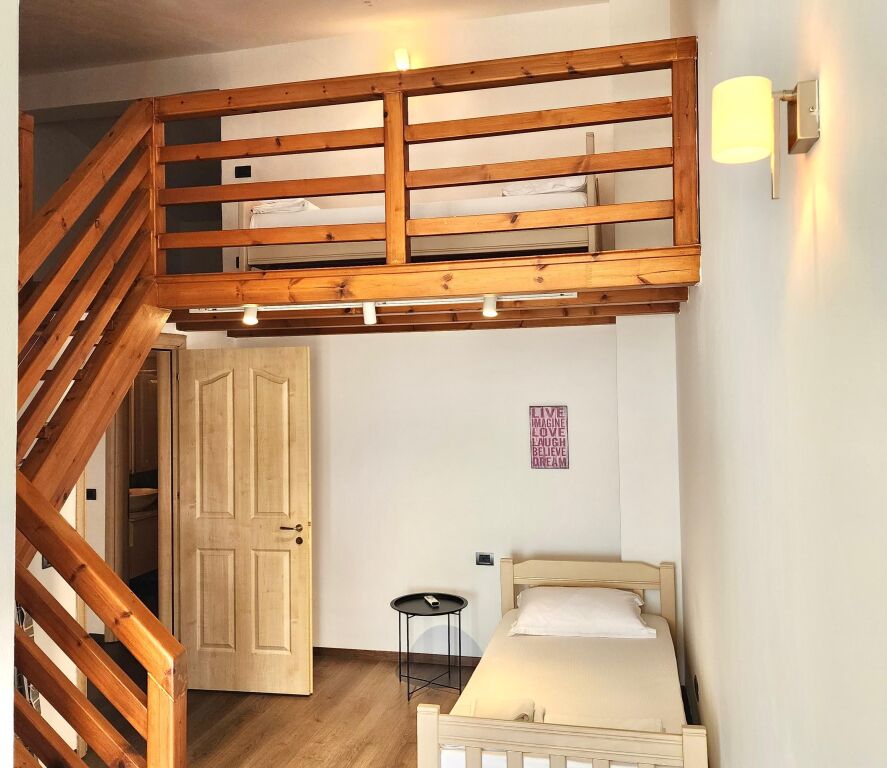 🏡 Duplex for Sale 📍 Kodra e Diellit 1 Residence / 1 Parking Space 2+1+2 Bathrooms &amp; 2 Balconies &amp; Storage – 121 m² total (Fully Furnished) 💶 260,000 € 🔥🔥