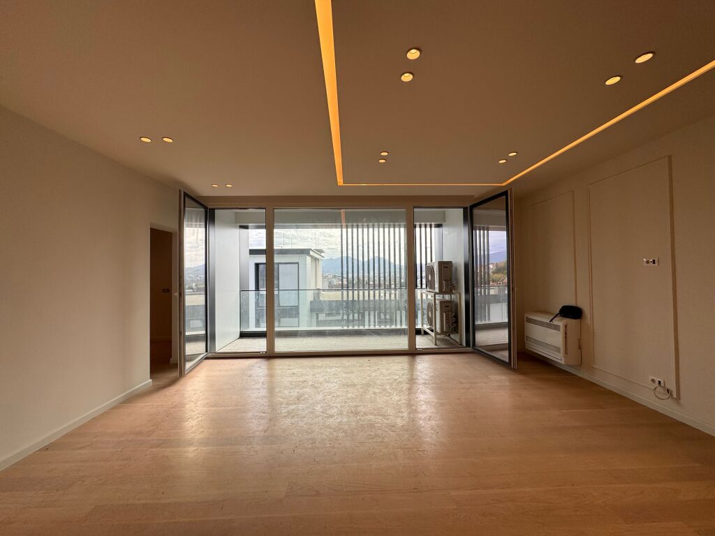 ⚜️Super Apartment 3+1+2+2🅿️, Brigades Palace📍