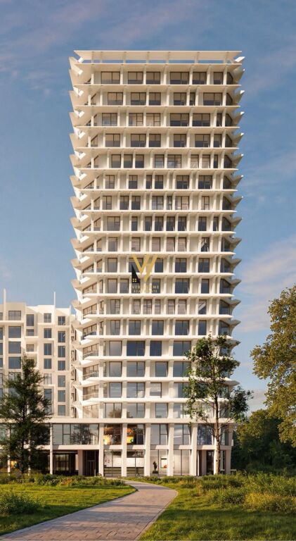 BUSINESS PREMISES FOR SALE 204 M2 AT NEW BOULEVARD 835,000 EURO