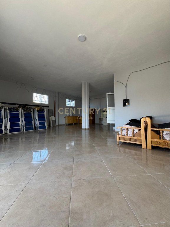 Villa for sale – Arapaj, Durrës Strategic location near the main road .