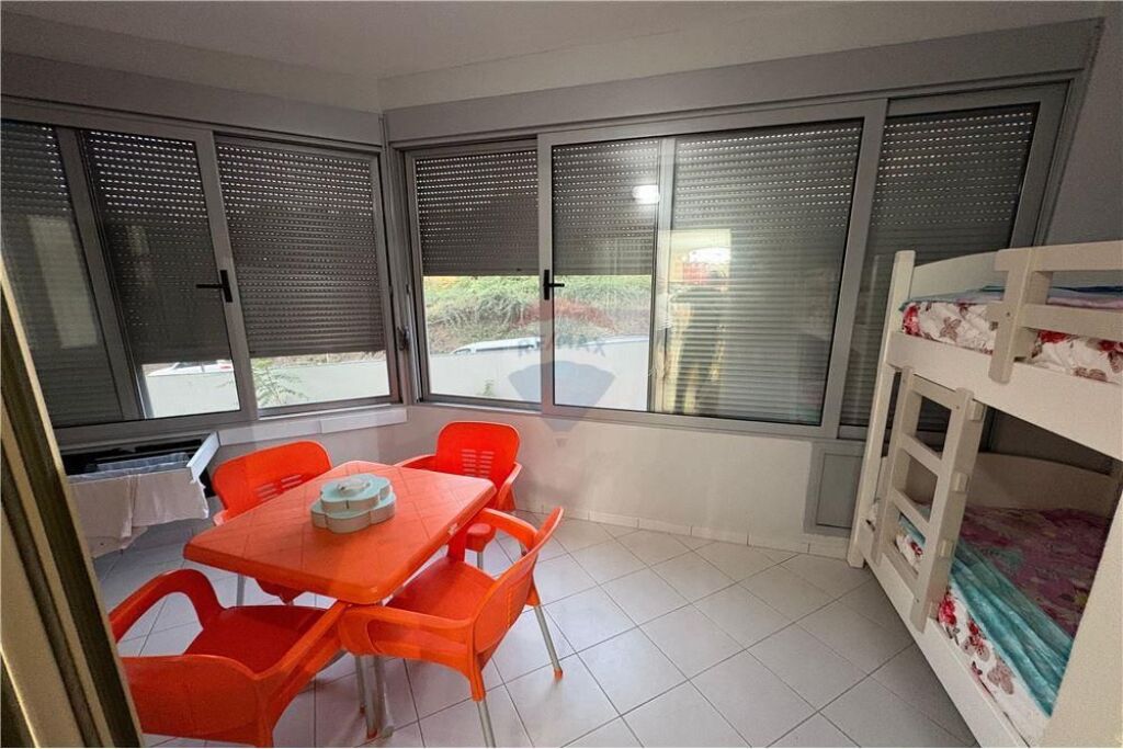 🏡 APARTMENT 1+1 FOR SALE – LUNGOMARE, VLORË