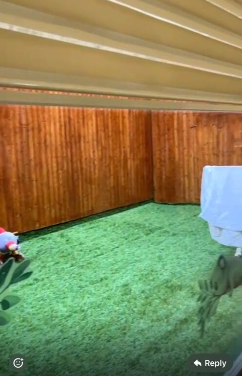 Ambjent biznesi me qera,te hotel radisoni,liqeni i thate,1500 euro