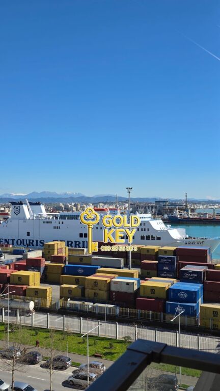 🌊 Shitet Apartament 1+1 me Pamje Deti Rruga e Portit, Durrës