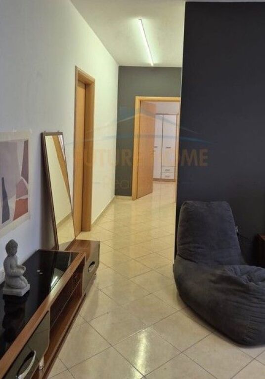 Rent, Apartment 2+1+2+Parking space, New Ring, Tirana