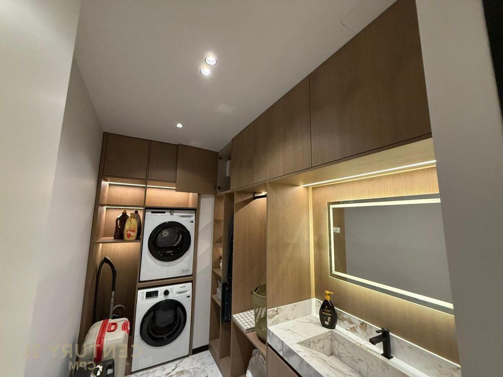 LUXURY APARTMENT 2+1+PARKING SPACE FOR SALE, NEAR THE MORTGAGE OFFICE