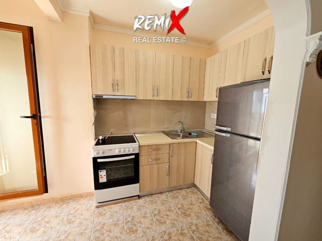 JEPET ME QERA APARTAMENT 1+1 TEK STADIUMI,  VALA PARK