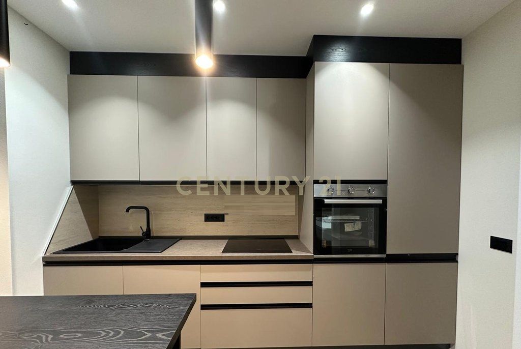 SHITET APARTAMENT 1+1 NE ZONEN E ISH BLLOKUT!