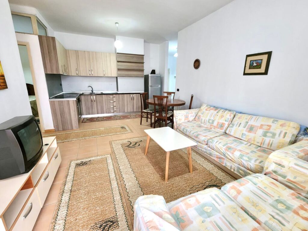 Appartamento Nuovo 2+1 (Yzberisht – vicino Ospedale Americano 3) | Palazzo Nuovo con Ascensore | Completamente Arredato | Ampio Balcone | Cucina Nuova