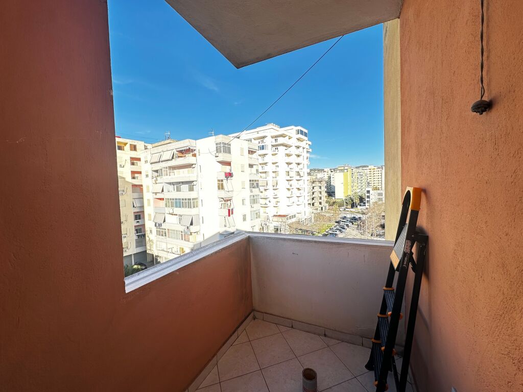 ‼️Apartament 2+1 me Qira – Rruga e Çipajve, Vlorë