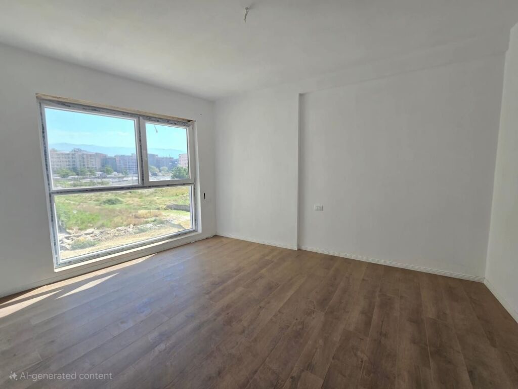 Apartament 2+1+2 per shitje ne Bulevardin e Ri, afer Ish- Stacionit te Trenit!