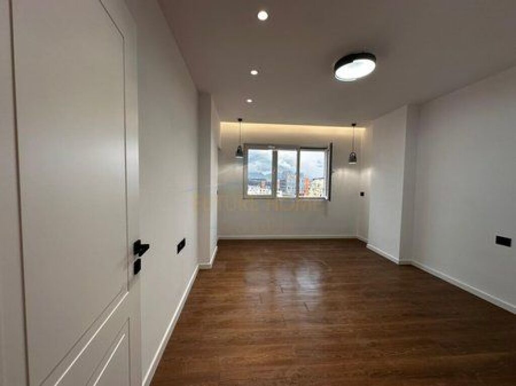 In vendita, Appartamento 2+1+2, Komuna e Parisit, Tirane