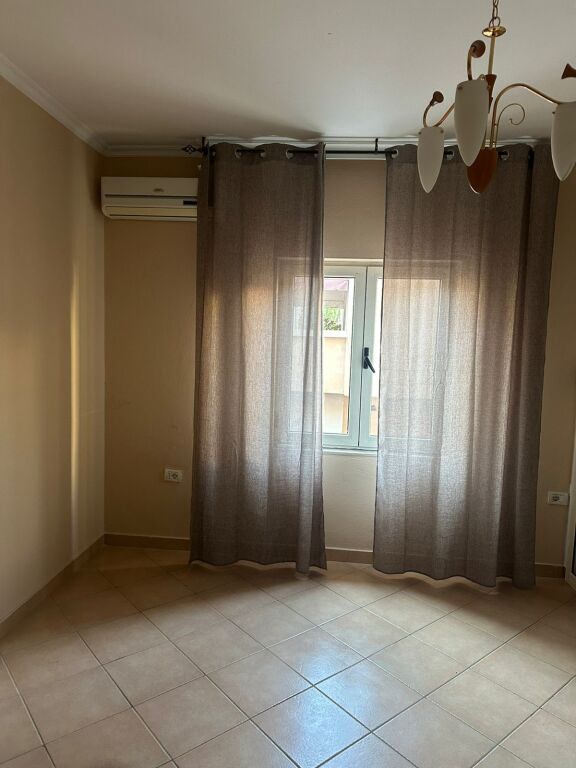 Apartment 2+1 for rent in Bllok