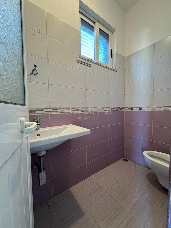 Villa for sale – Arapaj, Durrës Strategic location near the main road .