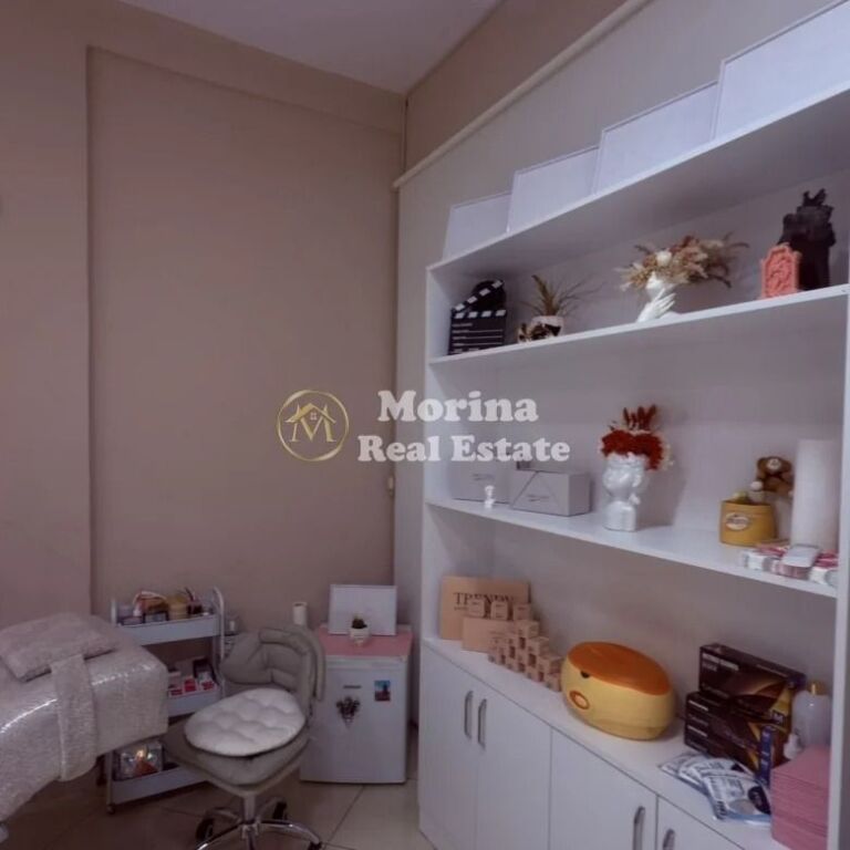 Sale | Business / Hairdresser | Astir | 8500 €