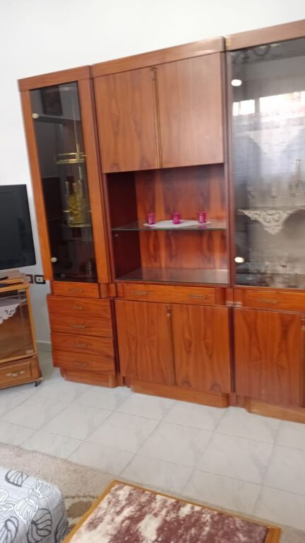 Siri kodra apartament 2+1 me qera 45,000 leke