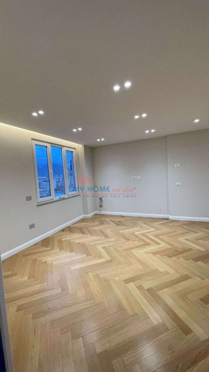 Office for rent at the Former Exhibition Tirana