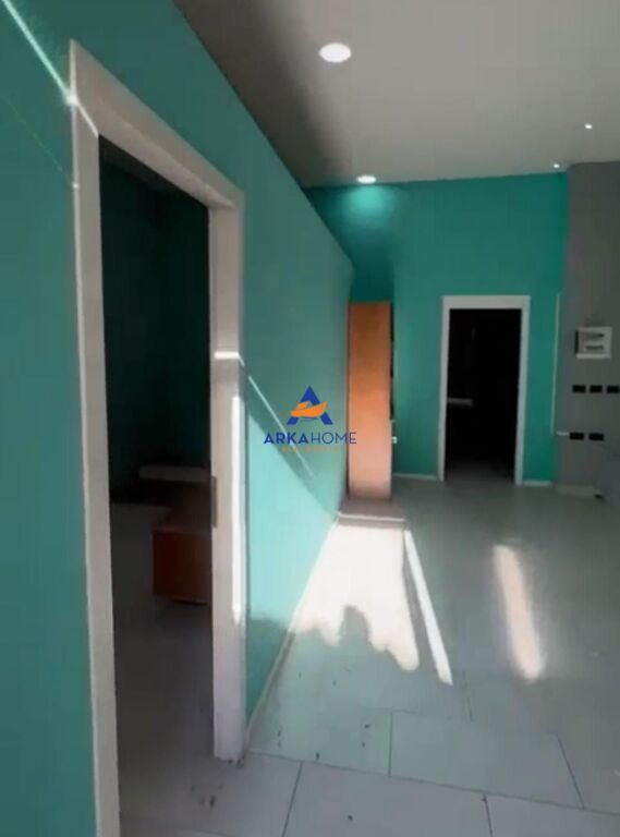NEGOZIO IN AFFITTO 120M2 "RRUGA E DIBRES" 50000 LEKE