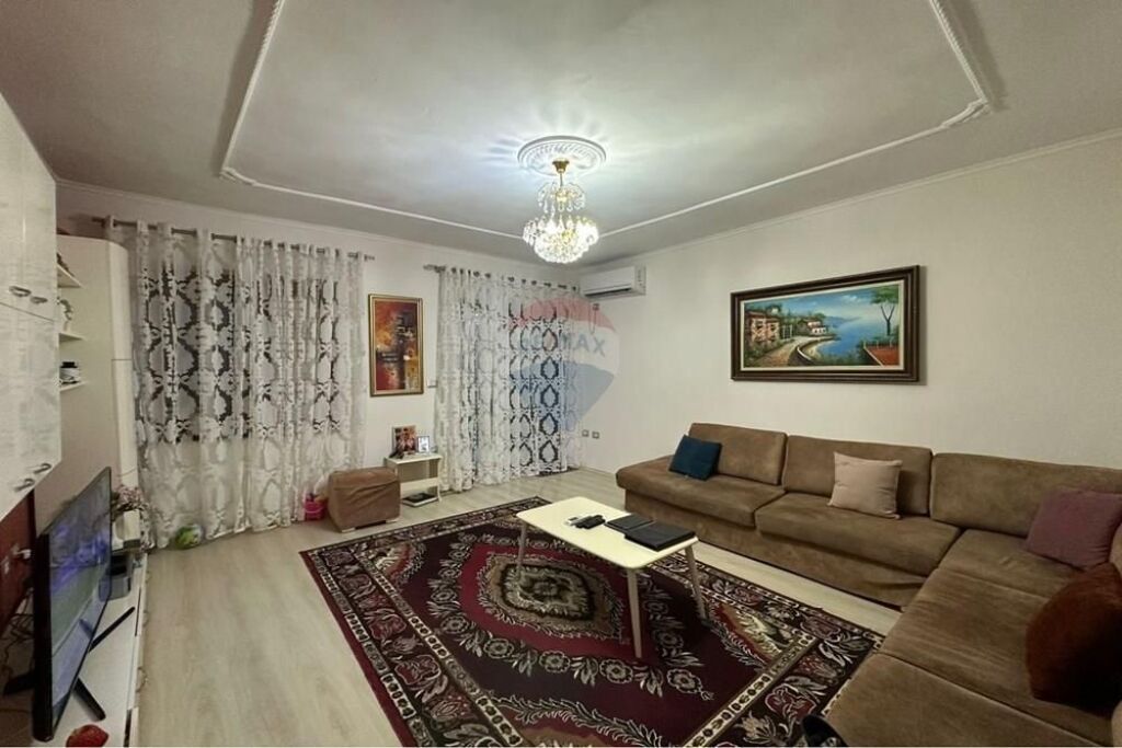 Apartament 2+1 me qira Myslym Shyri
