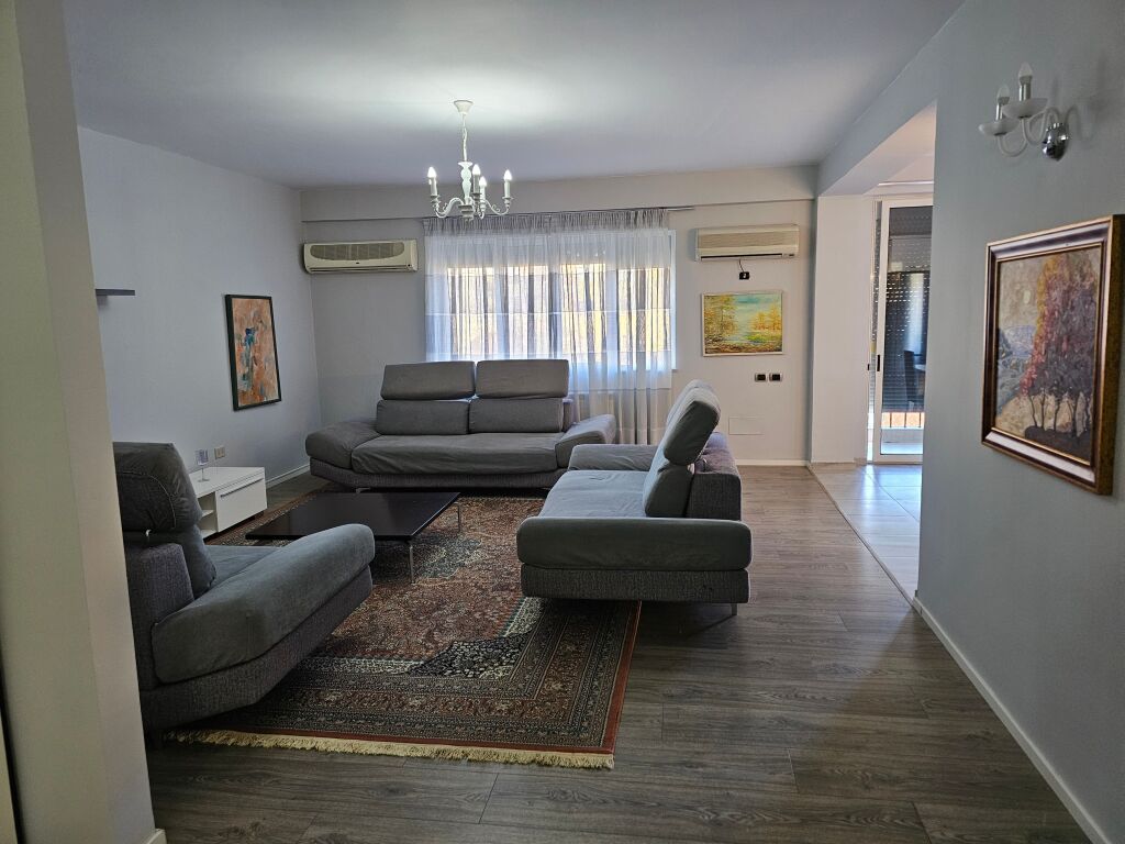 Appartamento 3+1 in affitto a Bllok