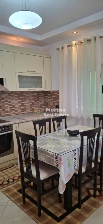 Rent | Apartment 2 + 1 | Elbasan Street | 650 €/month