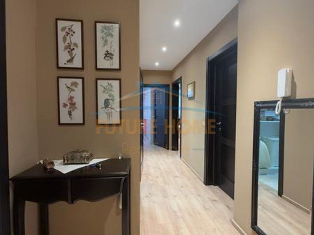 Shitje, Apartament 2+1, Ish Ekspozita