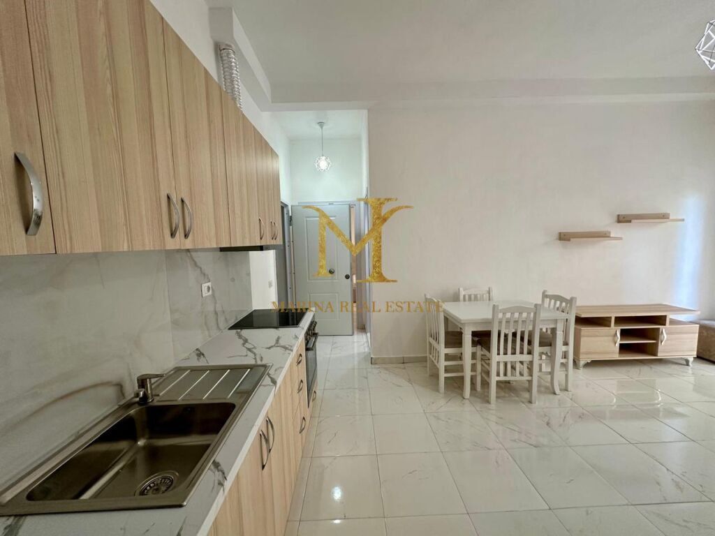 JEPET APARTAMENT 2+1 ME QERA , PLAZH ILIRIA !