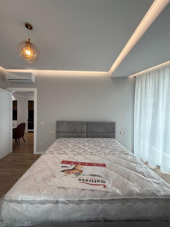 🏠Apartament 2+1+Post Parkimi me qira 📍Rezidenca Golden Tower, Mine Peza ✨ Arredim modern 💶Çmimi: 1100€ Neto