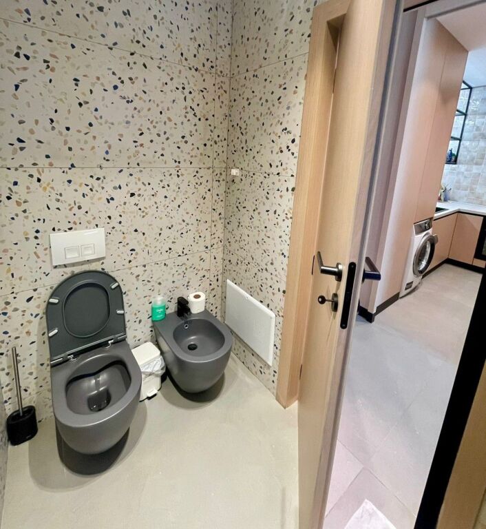 🏢 APPARTAMENTO 1+1 + PARCHEGGIO IN VENDITA – Myslym Shyr