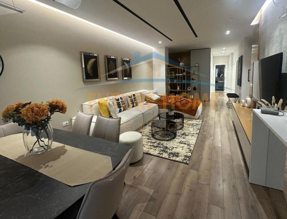 Rent, Apartment 3+1+2+Parking Space, Kosovarëve Street, Tirana