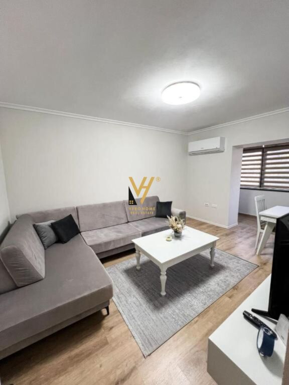 JEPET APARTAMENT 2+1+BLK ME QERA TE STADIUMI DINAMO 75.000 LEKE