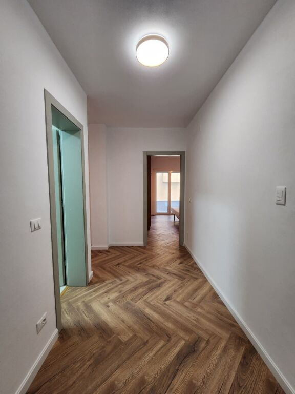 🏠 Jepet me Qera: Apt. 2+1+2 wc &amp; 1 Verand ( 📍Fresk - Muraga ) Sapo investuar || 100% e re ✨️ 500€ / Muaji 💶