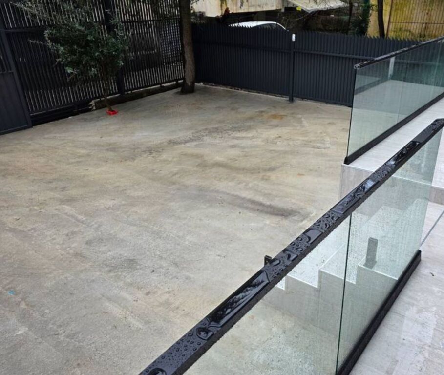 🏡Shitet Apartament 2+1 me oborr