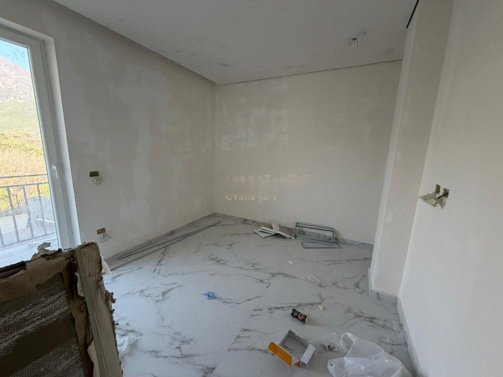 SHESIM DUPLEX NE FRESK TE REZIDENCA JAHO !