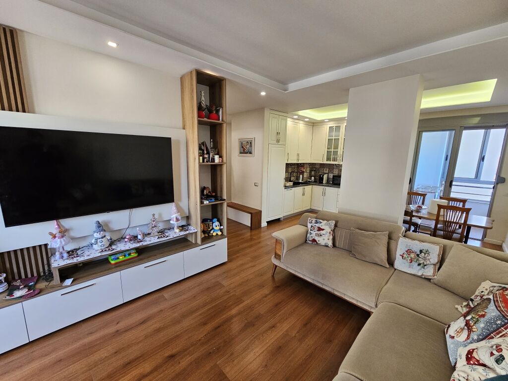 Apartament me qira pas Radisson Liqeni i thatë