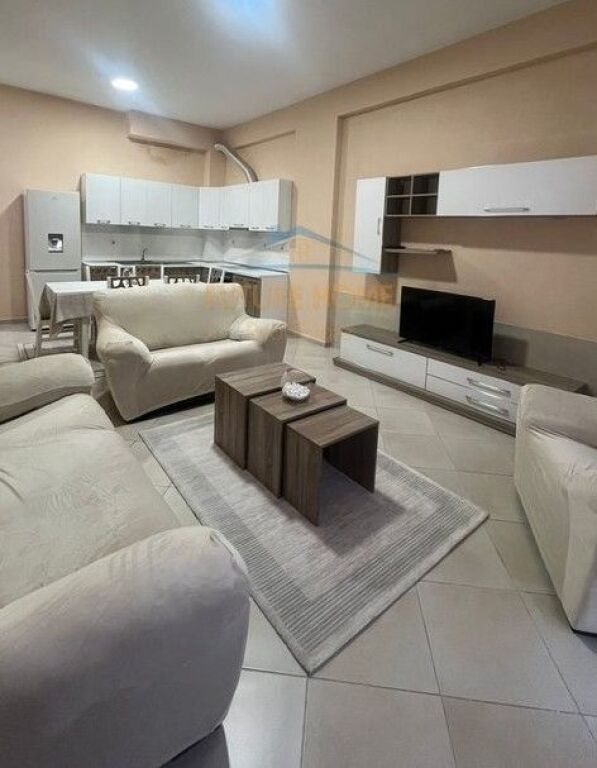 Qira, Apartament 1+1+Verande, Fresk, Tirane.