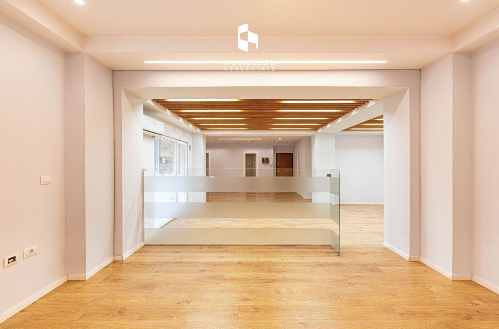 Absolute Office - Open Space (Vesa Center) Main Road, BLLOK (160 m2) Swiss Parquet - 2,100 Euro/Month NET