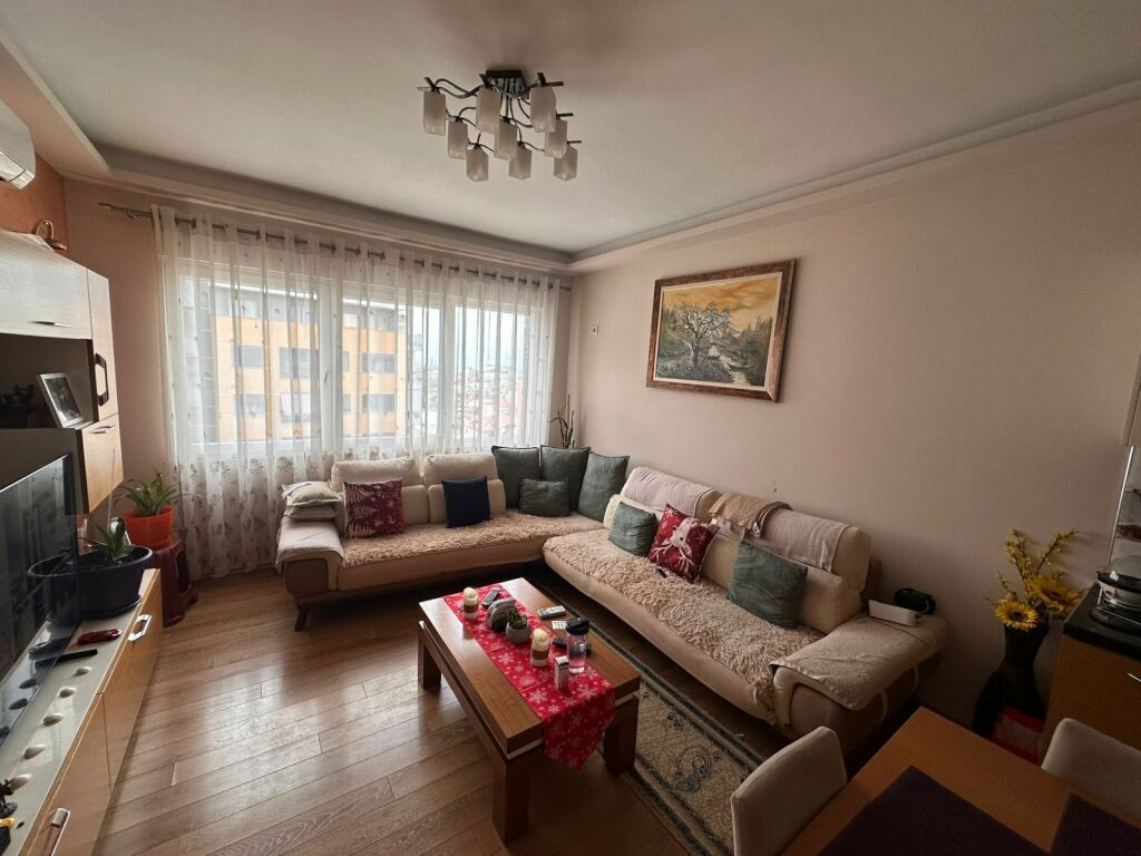 Appartamento 2+1+2 in vendita ad Astir