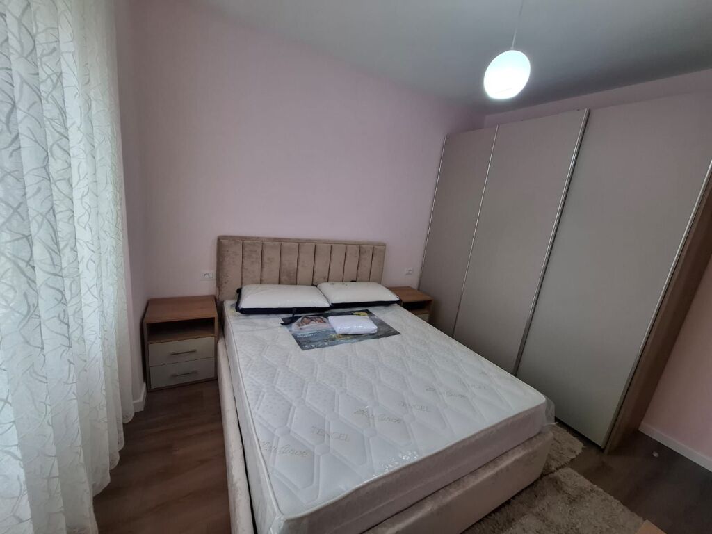 Jepet me Qera Apartament 2+1 Lagja 17 Ne Durres