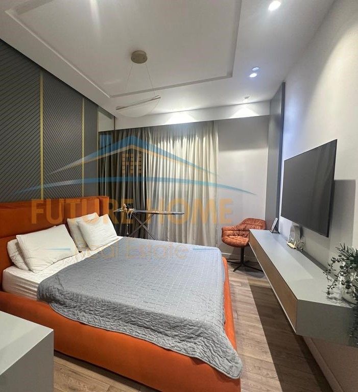 Rent, Apartment 3+1+2+Parking Space, Kosovarëve Street